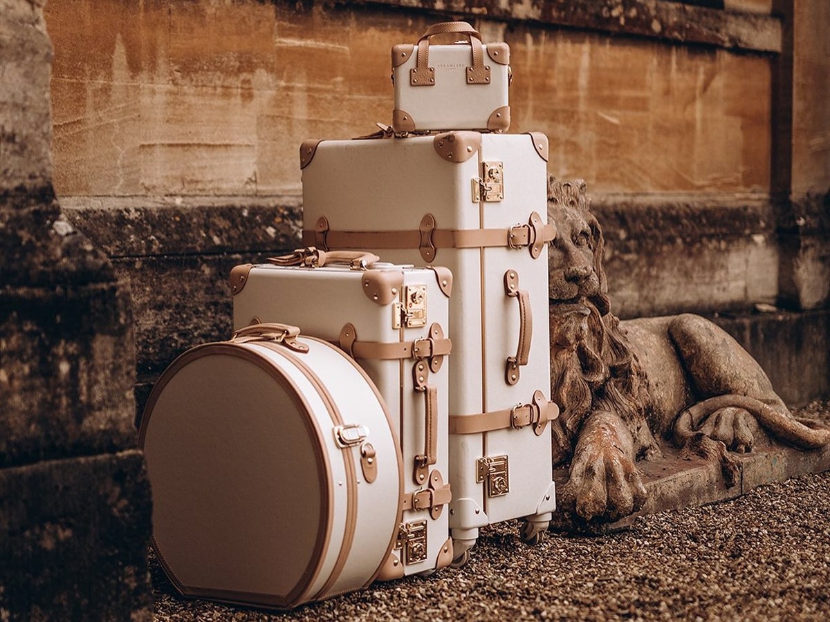 Steamline Luggage