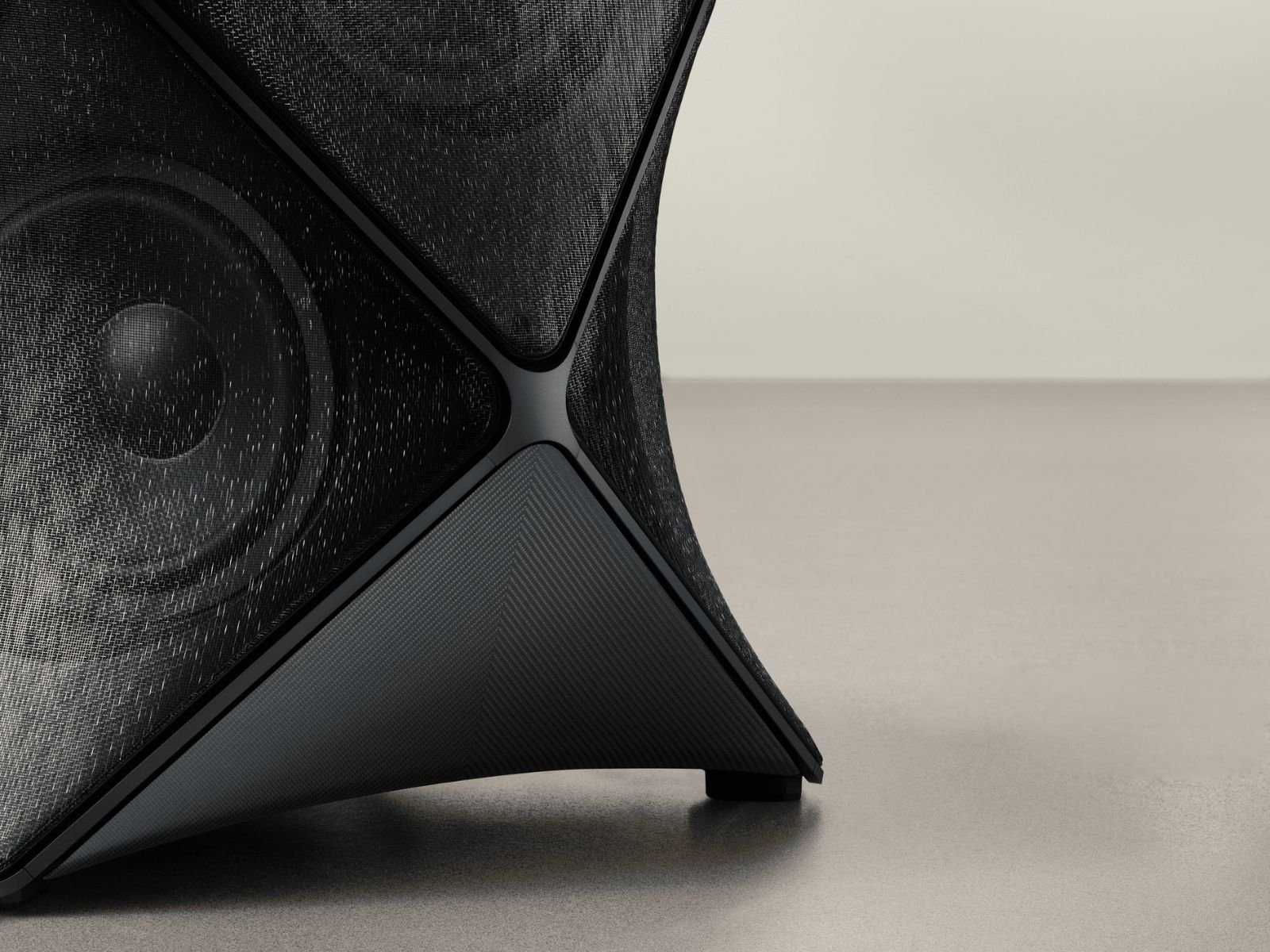 Bang & Olufsen The Shadow Edition