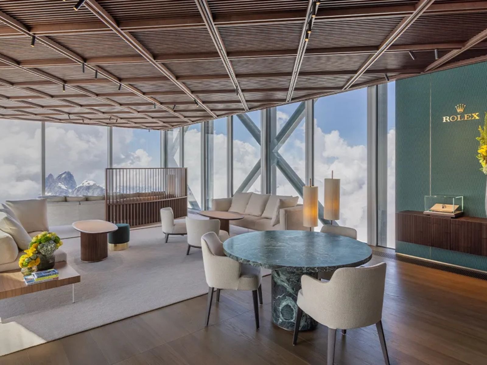 World’s Highest Rolex Boutique 