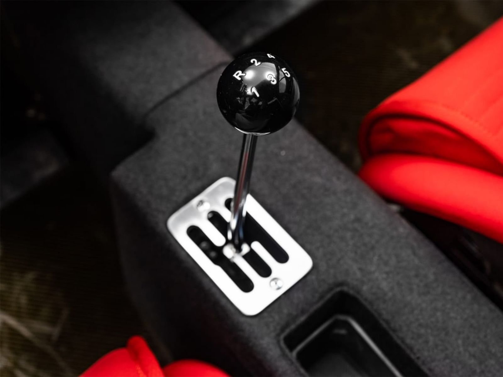 Ferrari F40 Gearbox