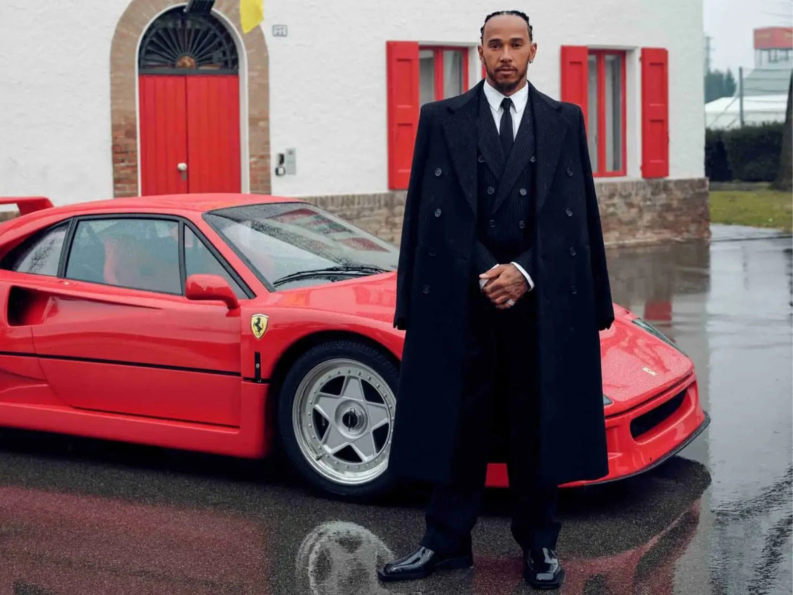 Lewis-Hamilton-Wants-to-Build-a-Manual-F40-inspired-Ferrari-F44.