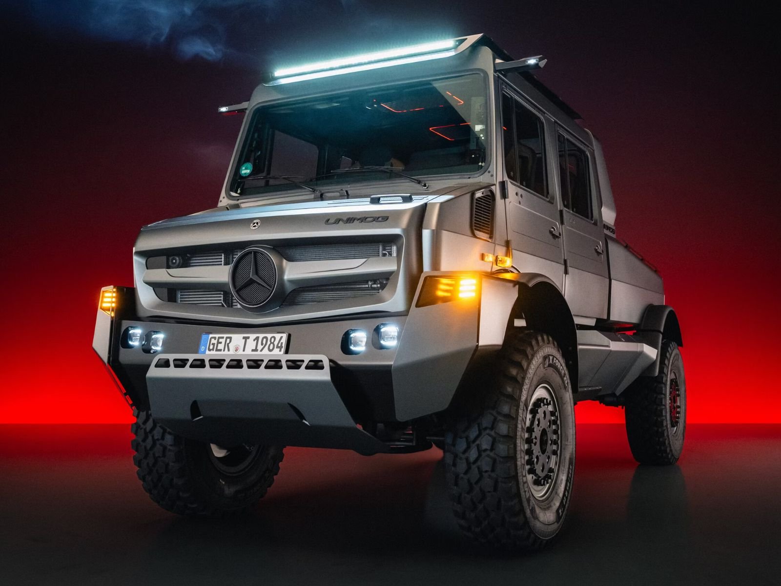 Mercedes-Benz Special Trucks Unimog