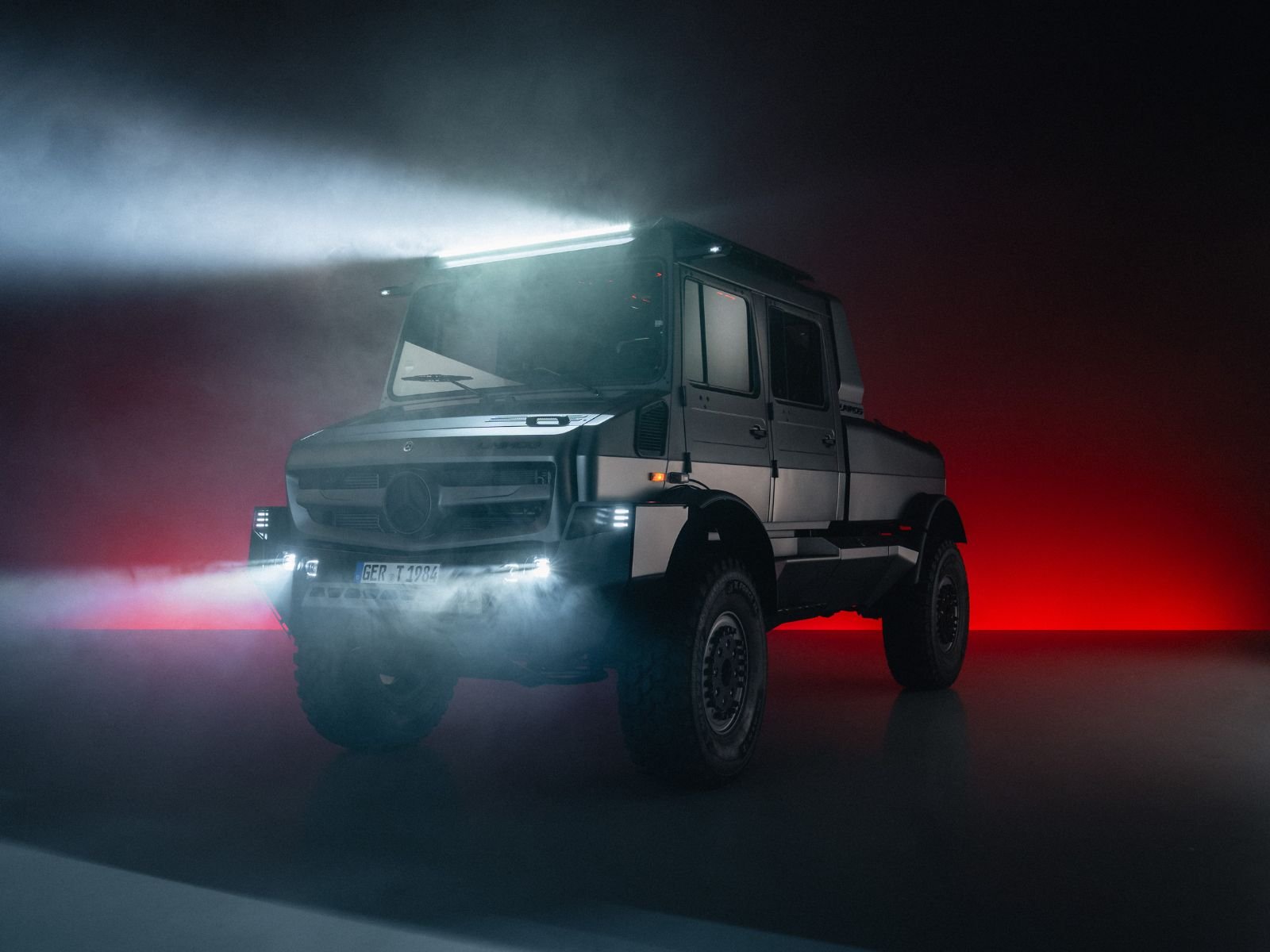 Mercedes-Benz Special Trucks Unimog